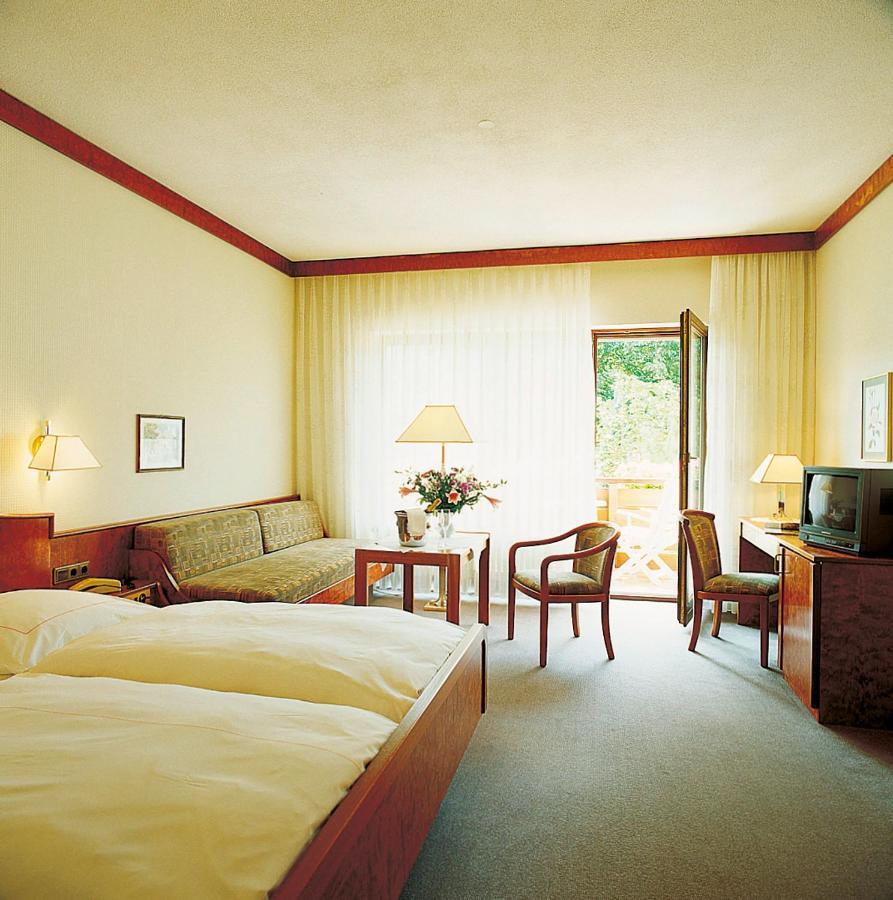 Hotel Garni Zur Weserei Кандерн Экстерьер фото